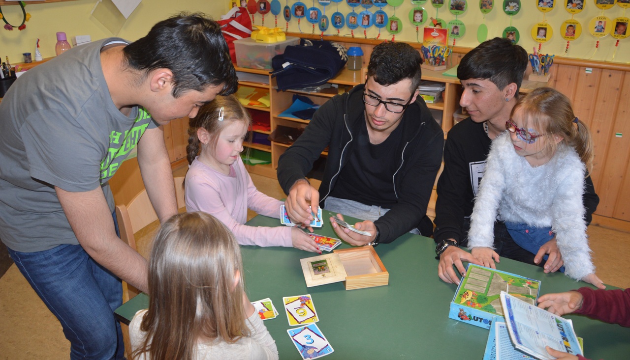 590 Jungs und Mädels beim Girls- und Boys-Day