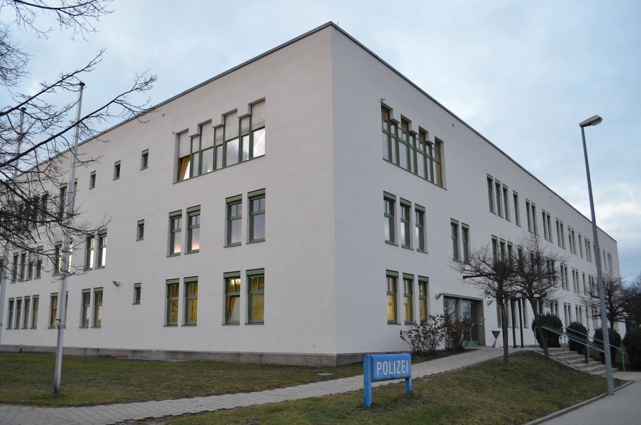 Kreisel-Vollsperrung für Verkehr