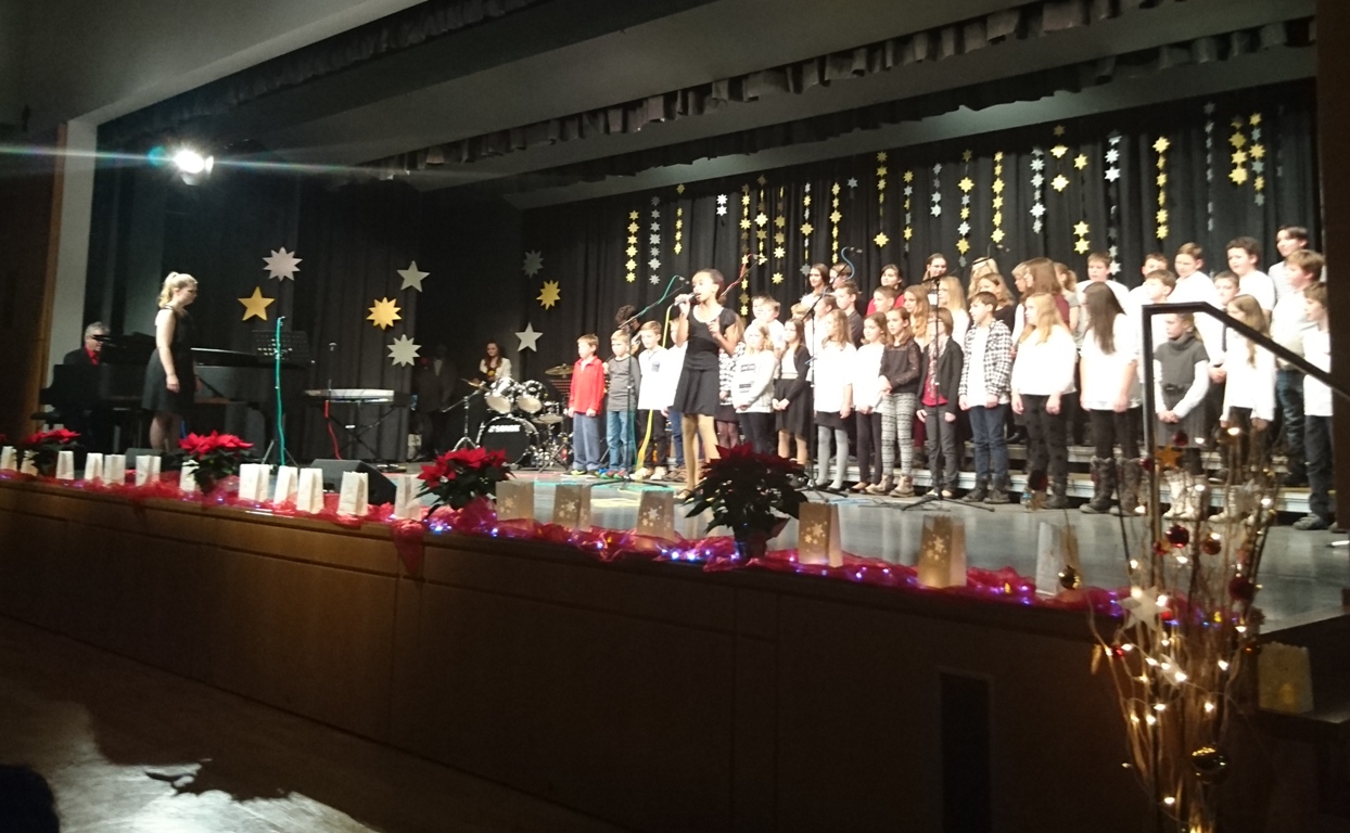 Bezauberndes Weihnachtskonzert der Realschule