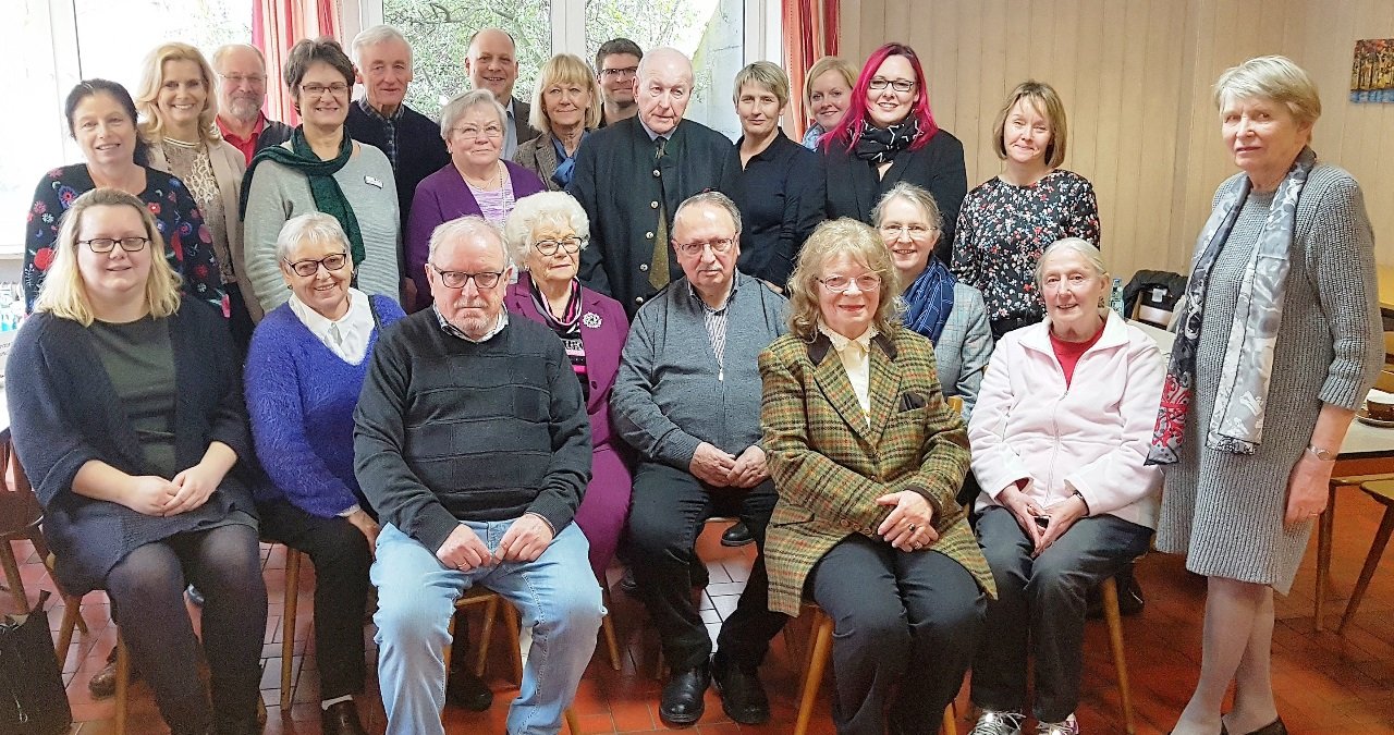 Adventslicht: 32.000 Euro an 18 Institutionen