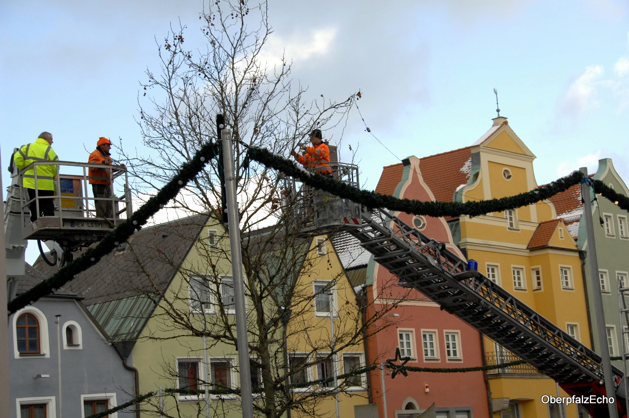 Lichterketten, Bratwürste und der Nikolaus