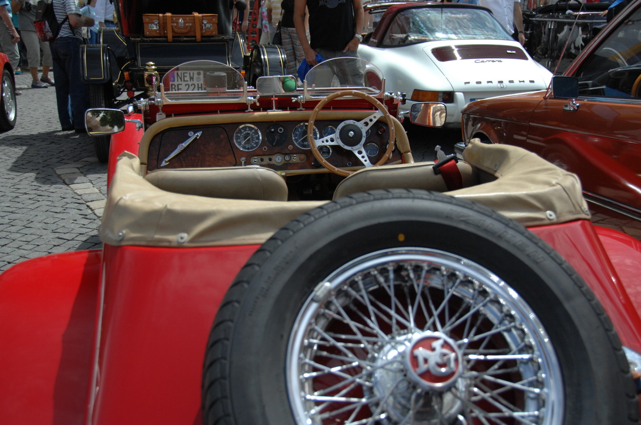 Plattenparty, Oldtimertreffen & Vatertag