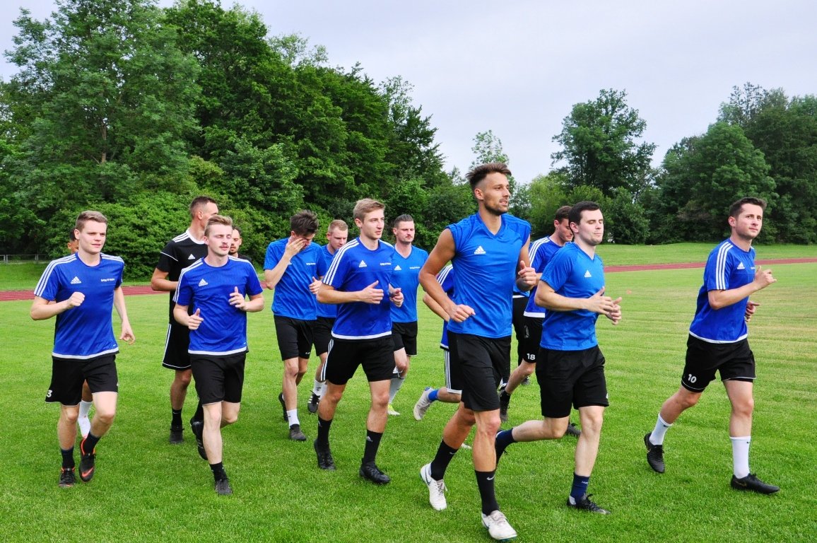 Trainingsauftakt bei der SpVgg SV Weiden