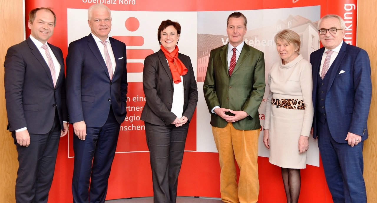 Gemeinsam Gutes tun: Sparkasse gründet Stiftergemeinschaft