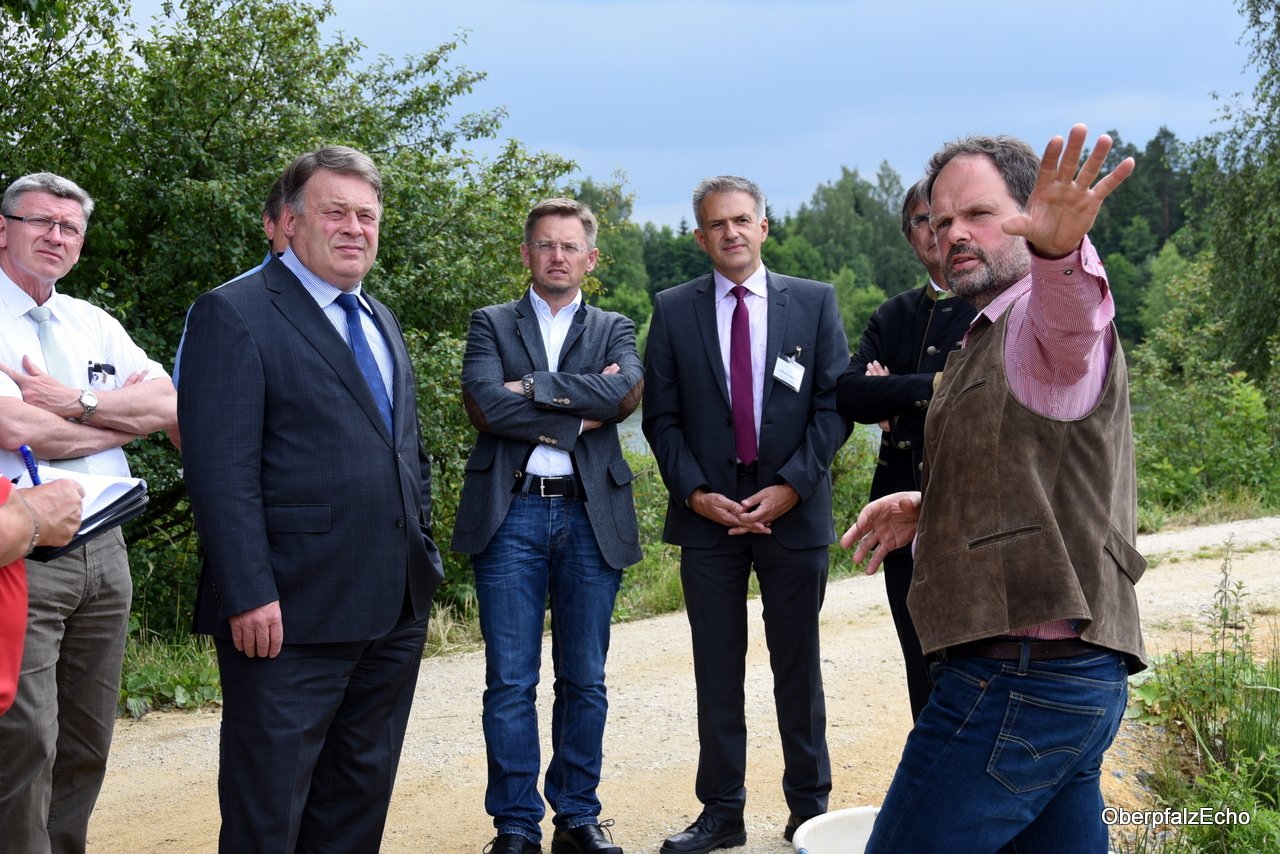 Wettbewerbsfähig mit mehreren Standbeinen