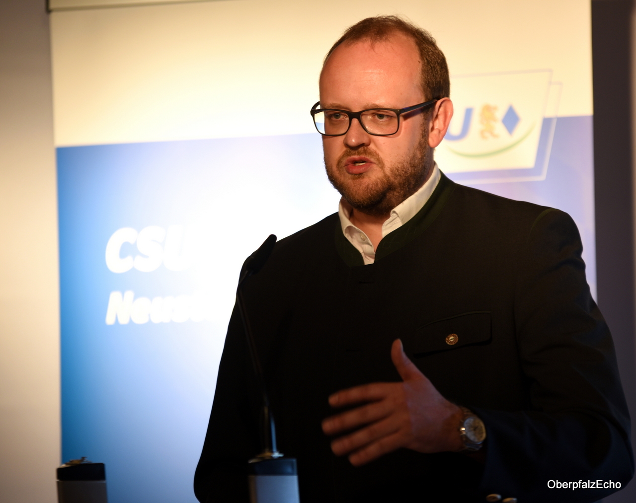 Über 200 Teilnehmer bei CSU-Präsenzkonferenz: Landrat reagiert auf Kritik
