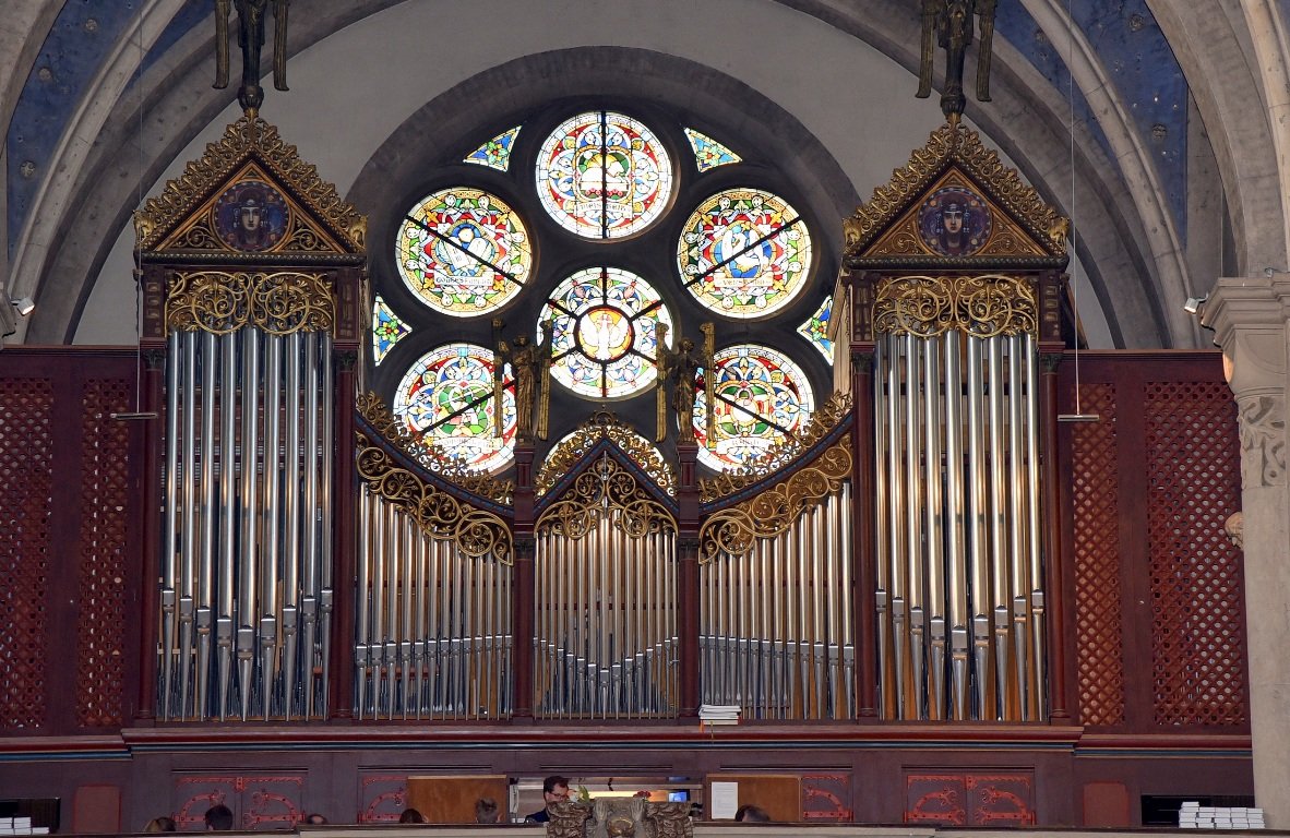 Klangmächtige Eisenbarth-Orgel: Sommermatineen 2017 in Stadtpfarrkirche St. Josef