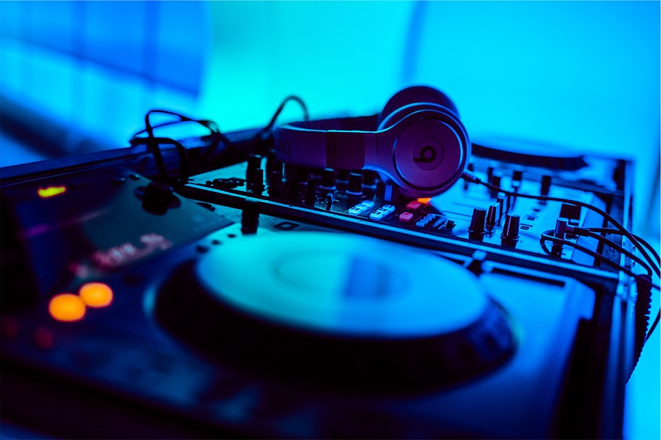 Einbruch in Grafenwöhr: DJ-Equipment gestohlen