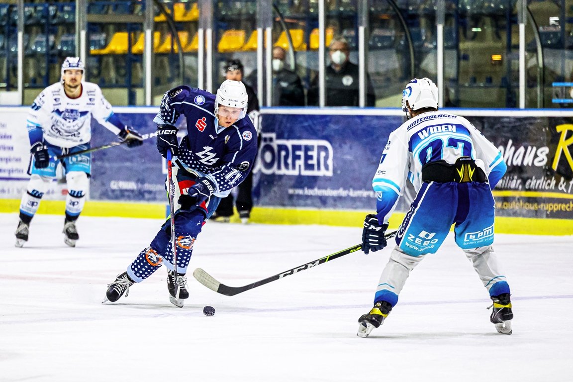 Edgar Homjakovs verlängert bei den Blue Devils