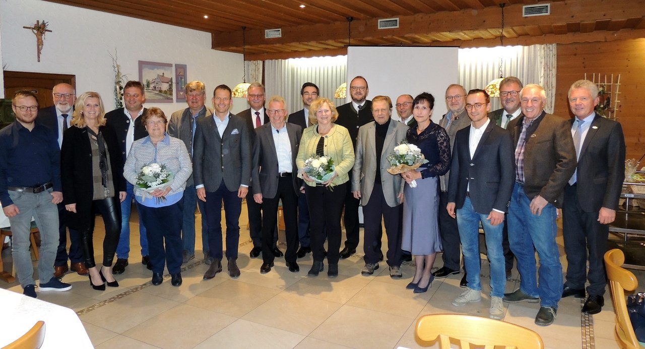 Dank an Urmütter und Urväter beim CSU-Ehrenabend