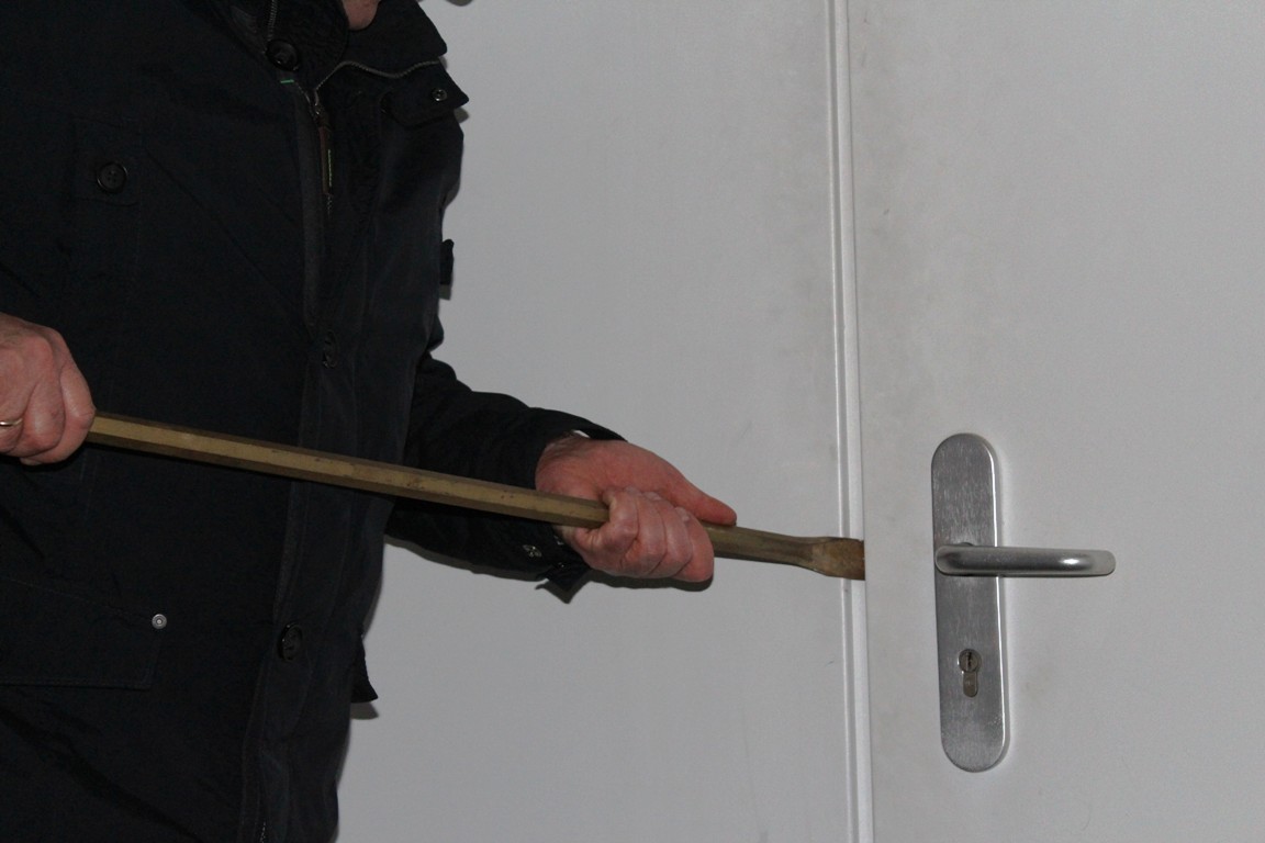 Einbrecher hinterlässt Müll