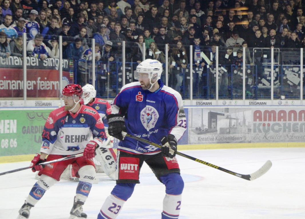 Playoffs-Spiel 2: EVW gleicht nach Derby-Krimi aus