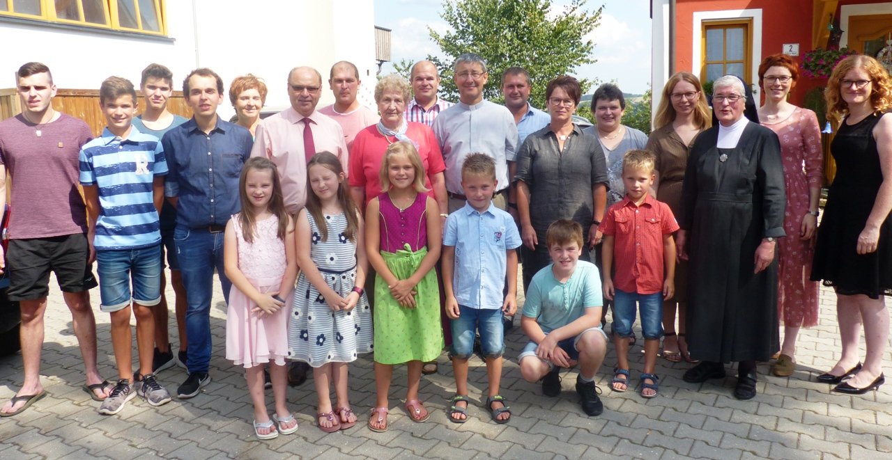 Familientrubel bei Erna Rieder