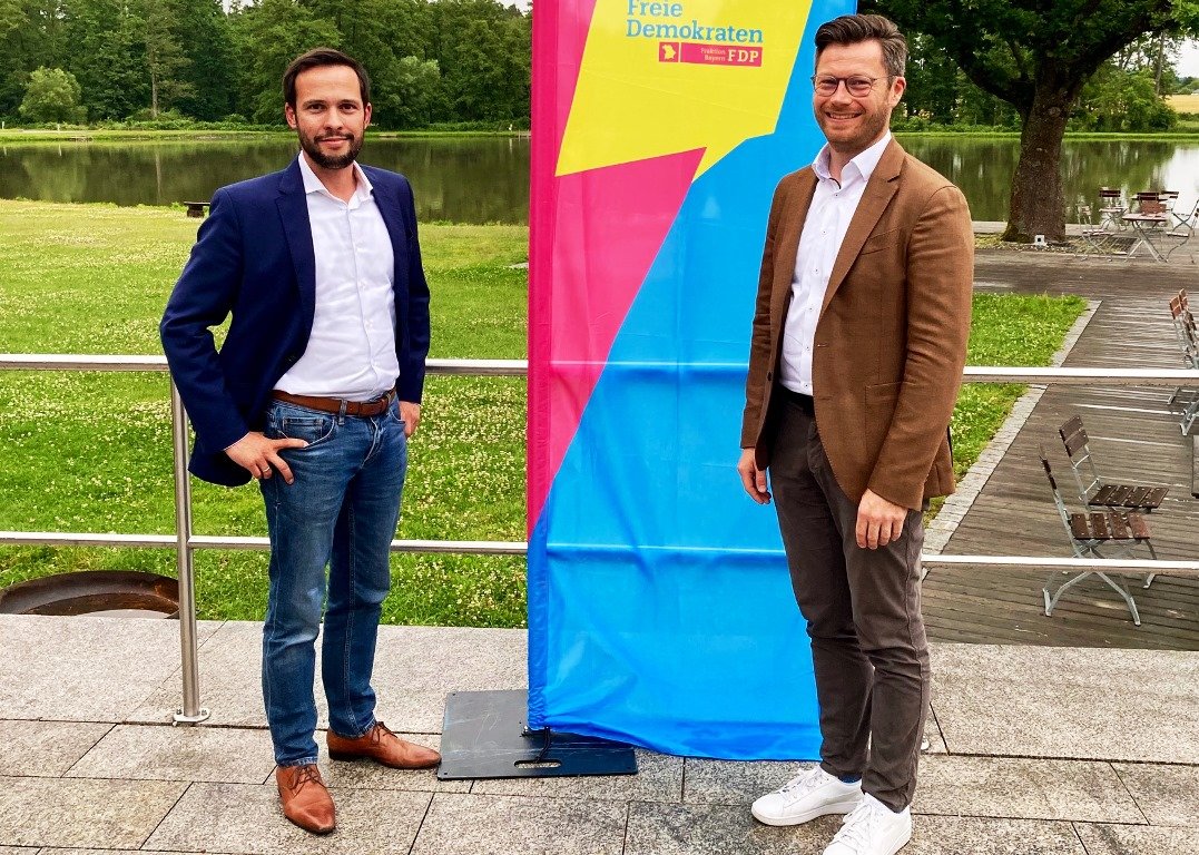 FDP-Fraktionsvorsitzender – „Wechsel im Kanzleramt ist überfällig“