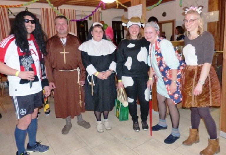 Hausfasching 2019: Volle Bude, tolle Kostüme