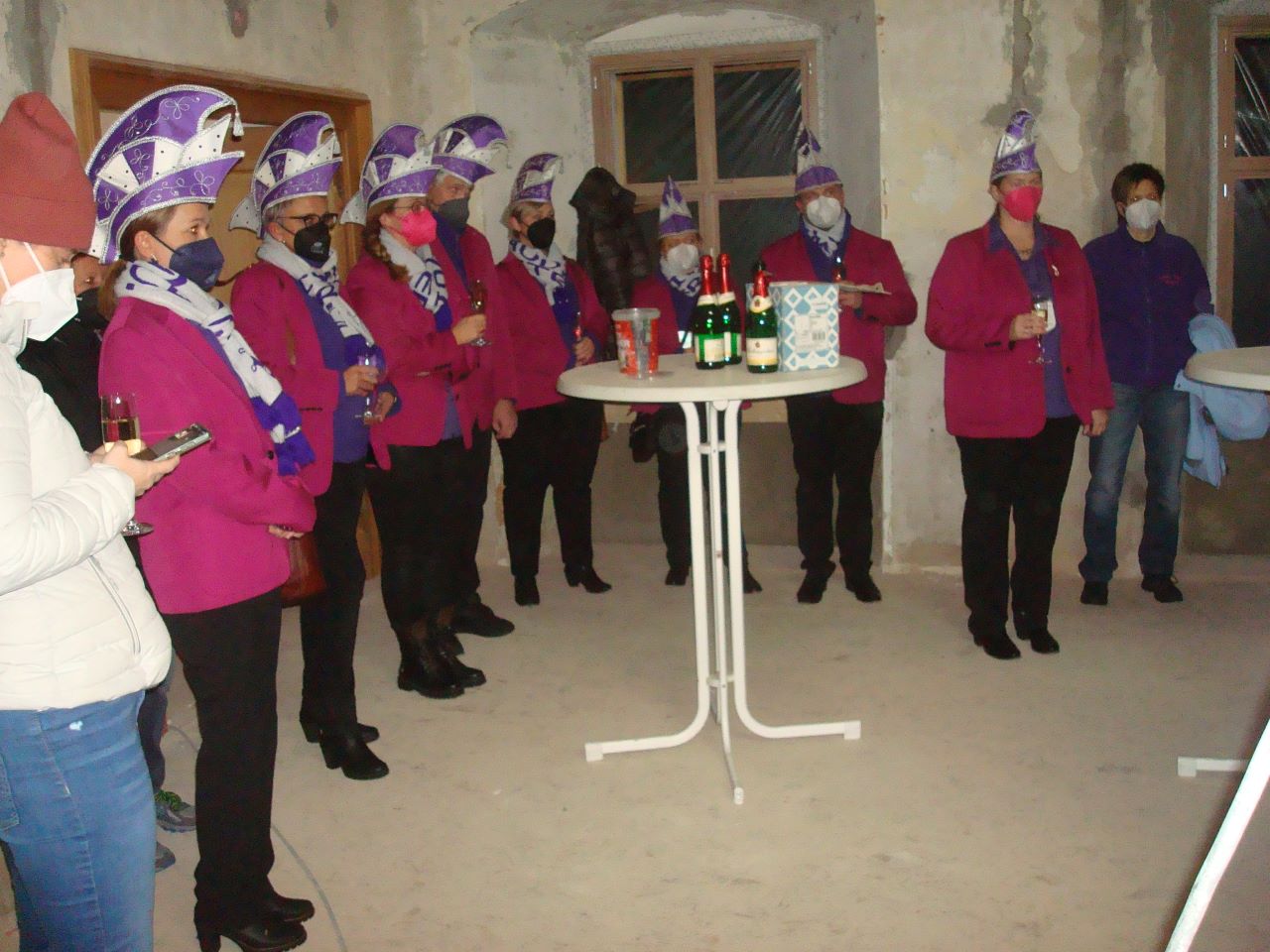Faschingsauftakt in der Rathaus-Baustelle