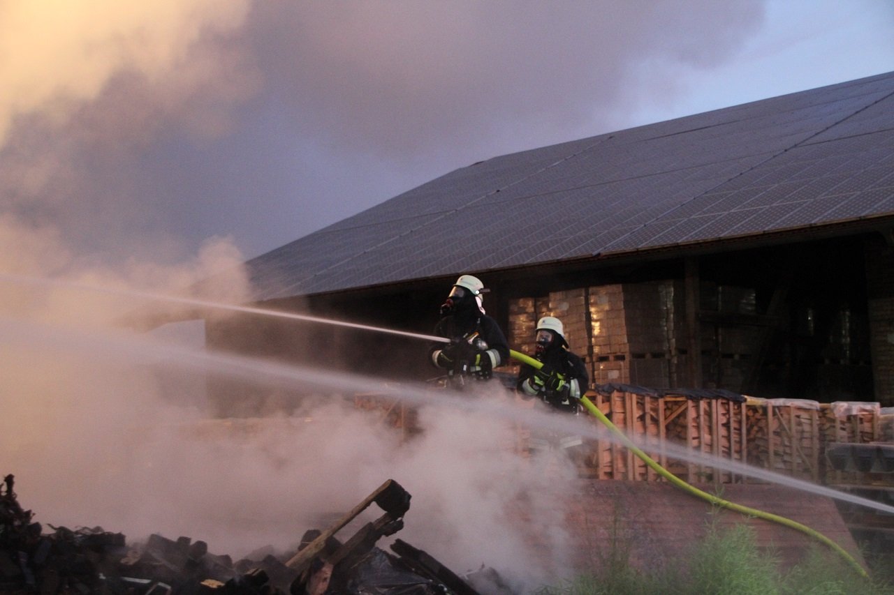 Über 100.000 Euro Schaden nach Feuer in Pleystein