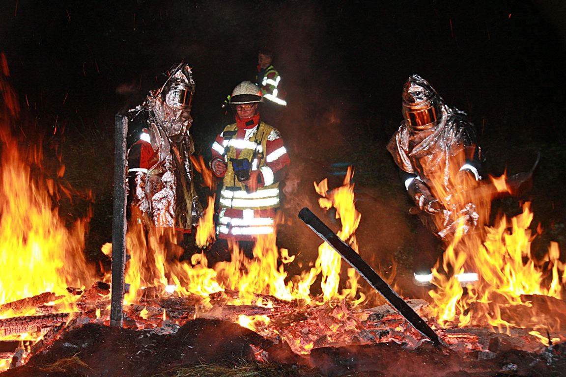 24 Stunden als Feuerwehrmann
