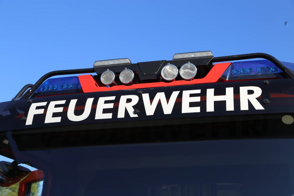 Feuer in Müllsortieranlage