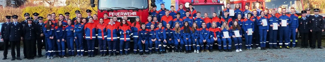 Nordoberpfälzer Feuerwehrjugend strahlt