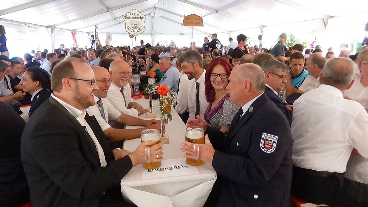150 Jahre Feuerwehr Eschenbach: Sonne lacht zum Jubiläum