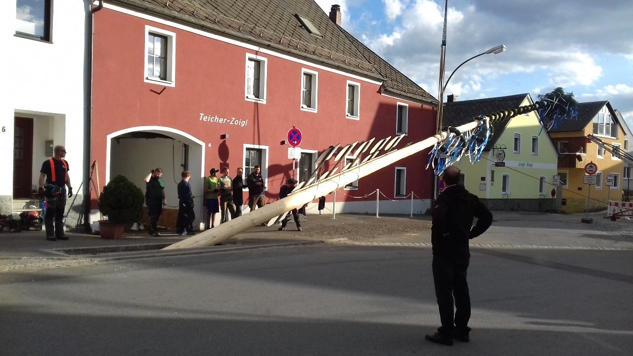 Neuhauser begrüßen den Frühling
