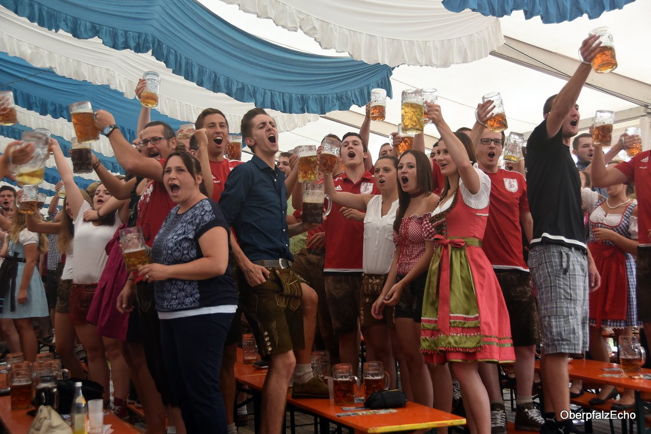 Bieralarm läutet furioses Kirwafinale ein