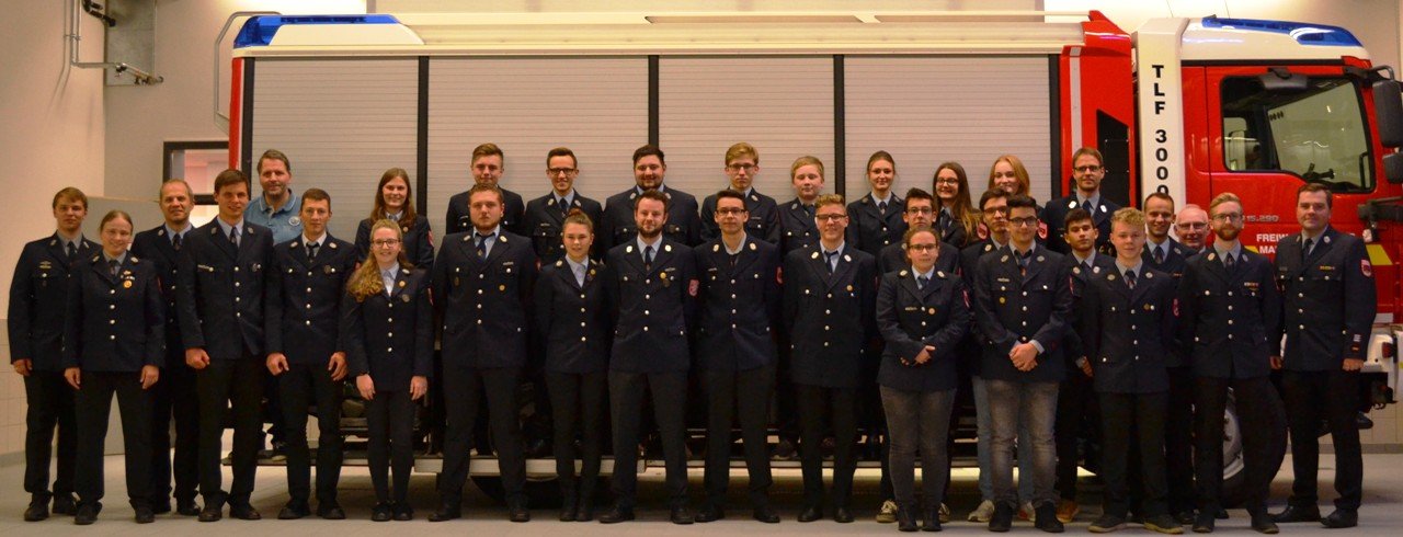 Freizeit zum Wohle anderer geopfert: Feuerwehrler machen Funkausbildung