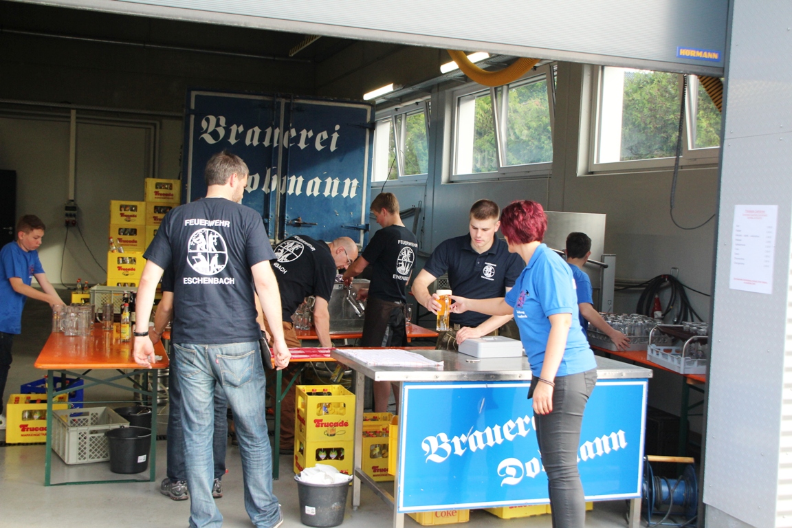 Keine Weißwurst übrig: Gartenfest der Feuerwehr Eschenbach ein voller Erfolg