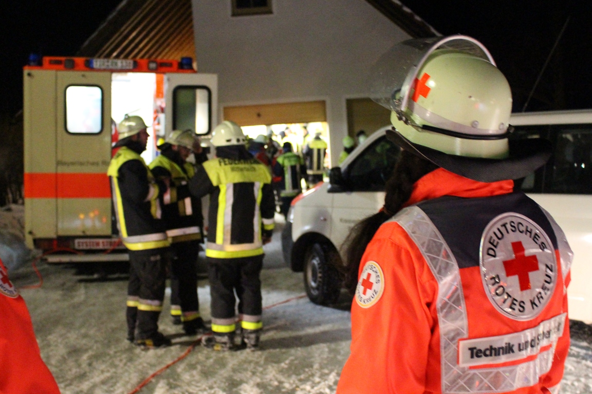 Feuer auf Bauernhof: Nebengebäude komplett niedergebrannt