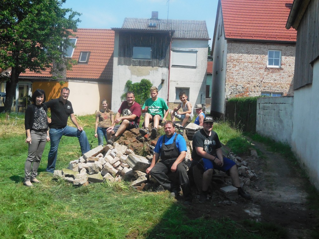 Ohne Abrissbirne: Marode Scheune ade!