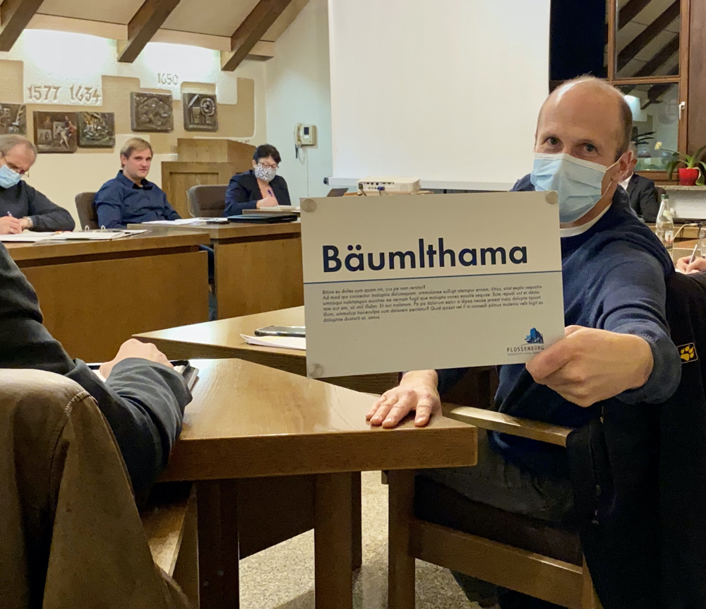 Hausnamen und ein neuer Weg zum Schloss