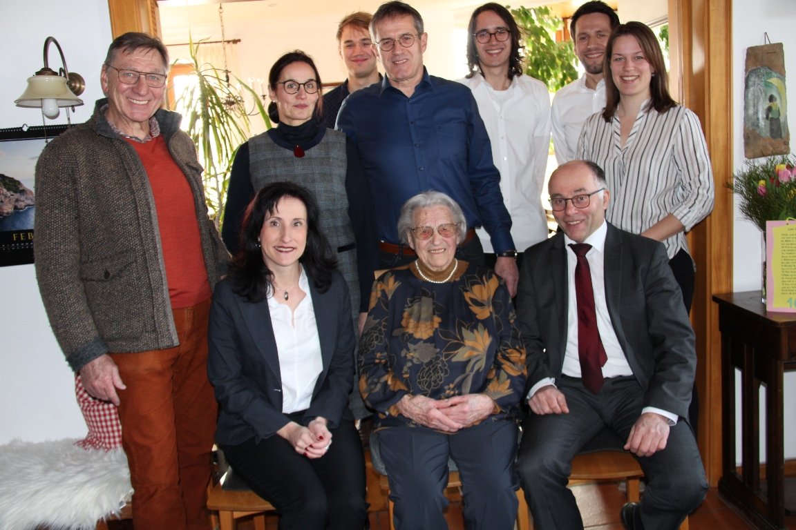 Älteste Einwohnerin Parksteins: Hausner Fanny wird 100
