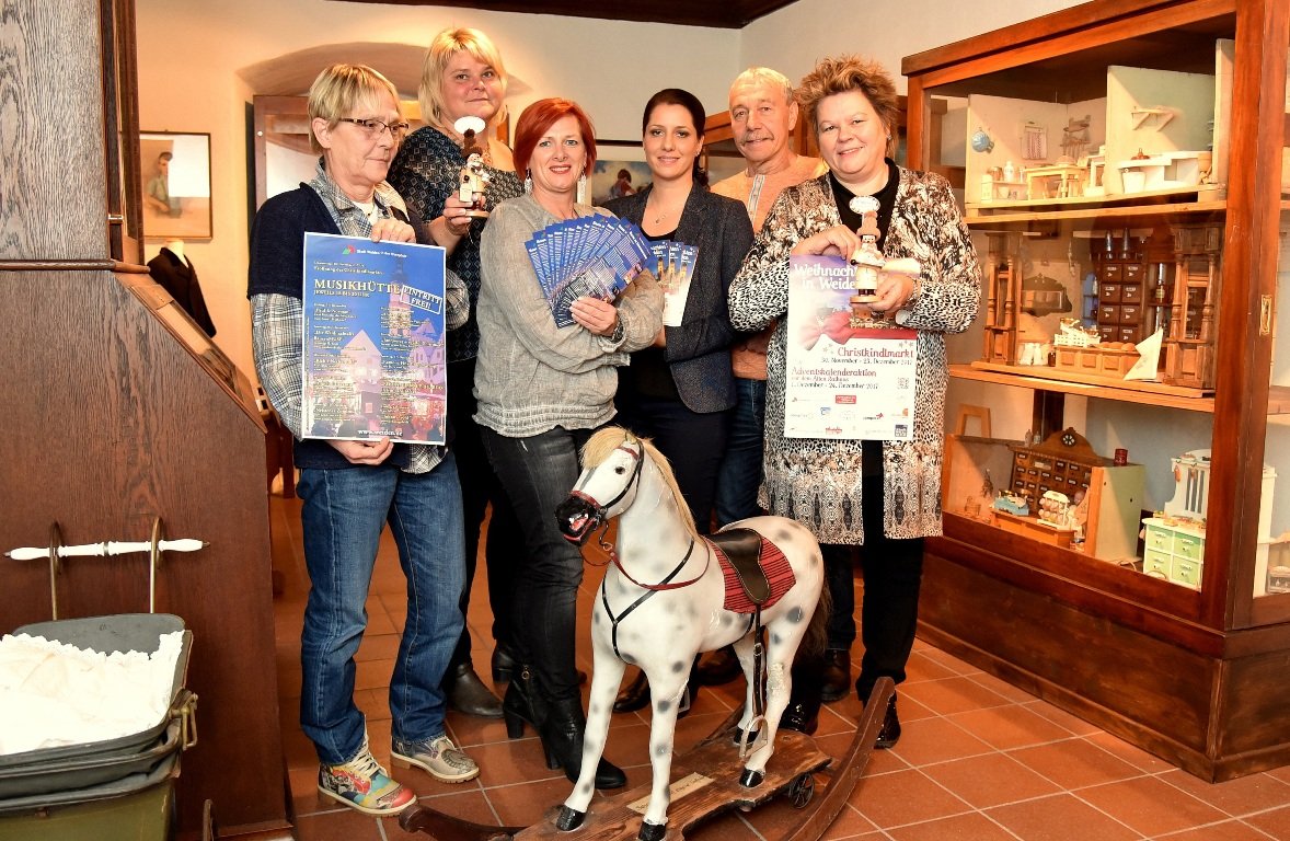 Christkindlmarkt Weiden in den Startlöchern