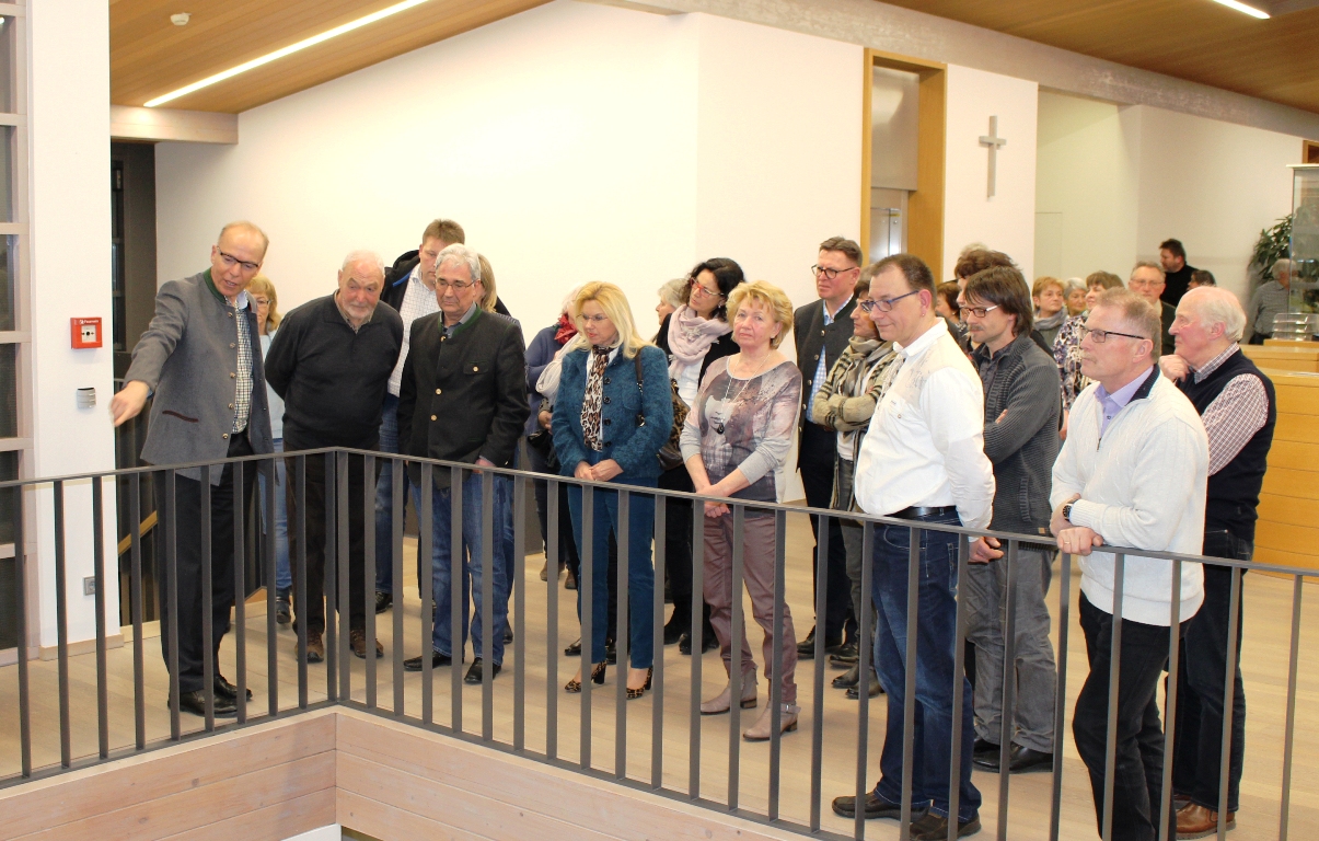 „Initiaktivkreis“ Tirschenreuth besucht Softwarescheune in Falkenberg