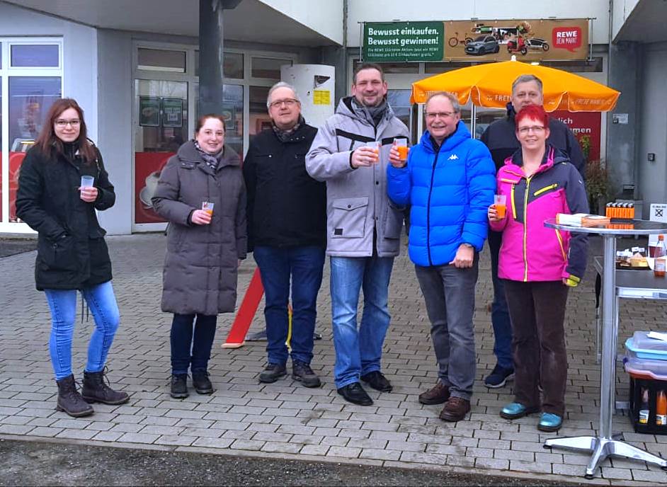 Statt Vereinsleben Spielplatzpflege
