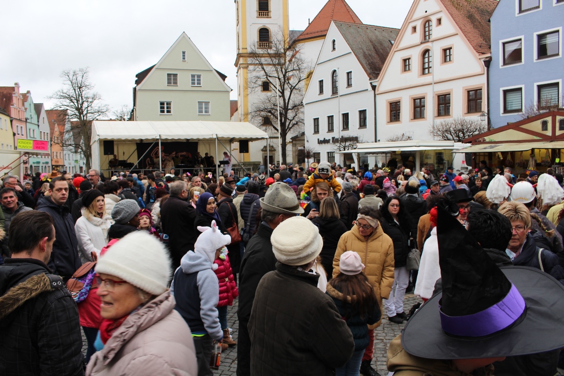 Weiden treibt’s bunt