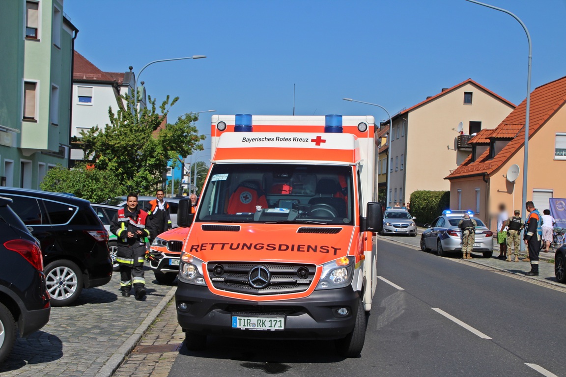 Stau in Grafenwöhr: Schwangere bei Unfall verletzt