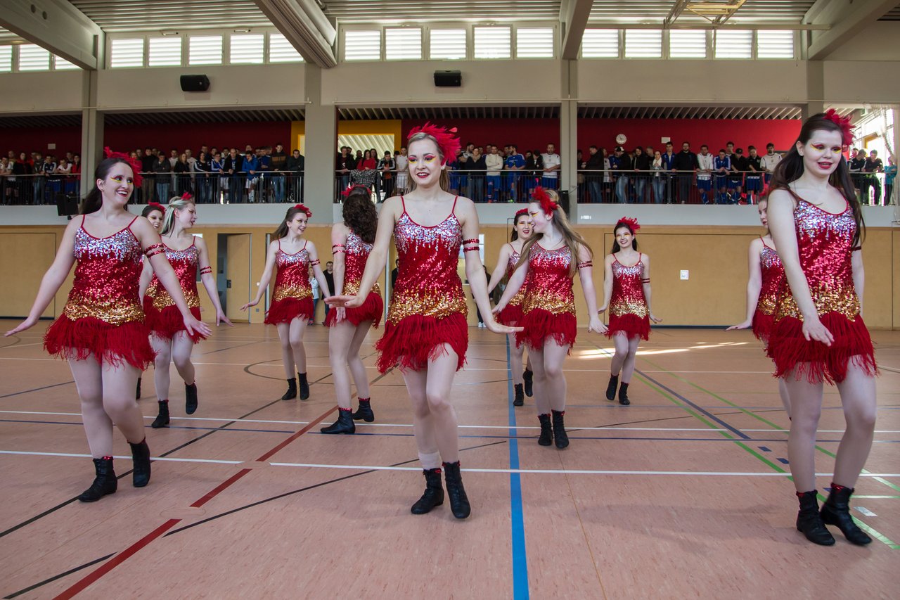 Showtime in der Schulsporthalle