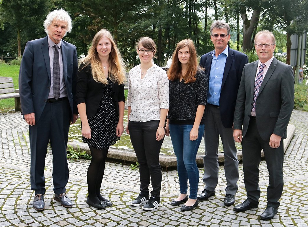 Landrat übernimmt Azubis: Gekommen, um zu bleiben