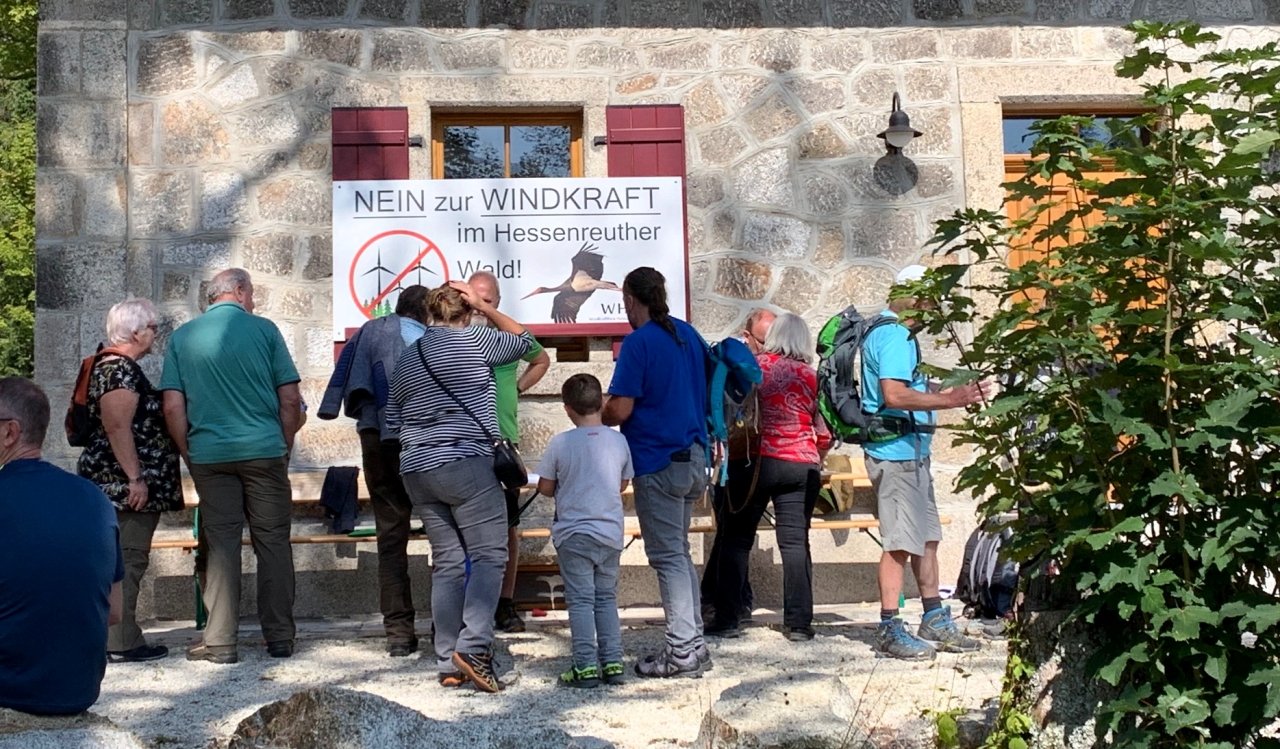 Bürgerinitiative glücklich über Waldhausfest