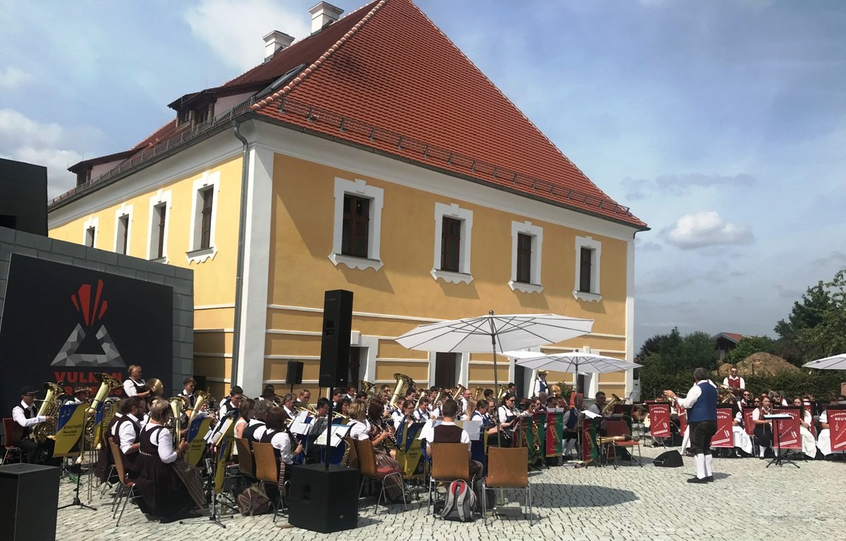 Vulkanerlebnis-Kreis-Serenade