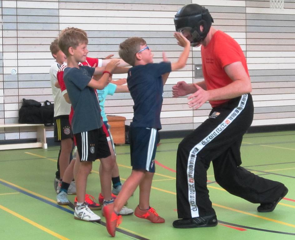 Wenn Kinder von Fremden angesprochen werden