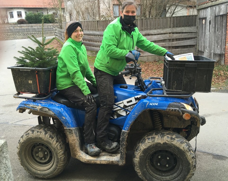 Die „rasenden“ Prospektverteiler aus Döllnitz