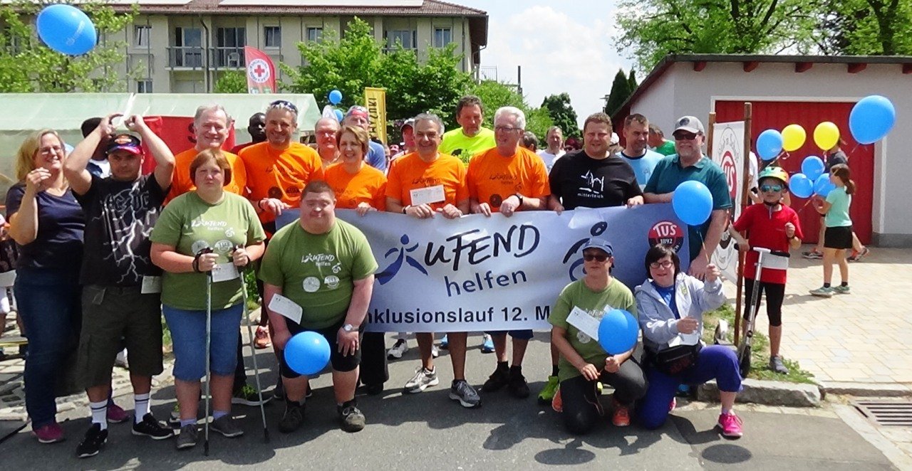 5.471 Runden bei Inklusionslauf: Laufend helfen