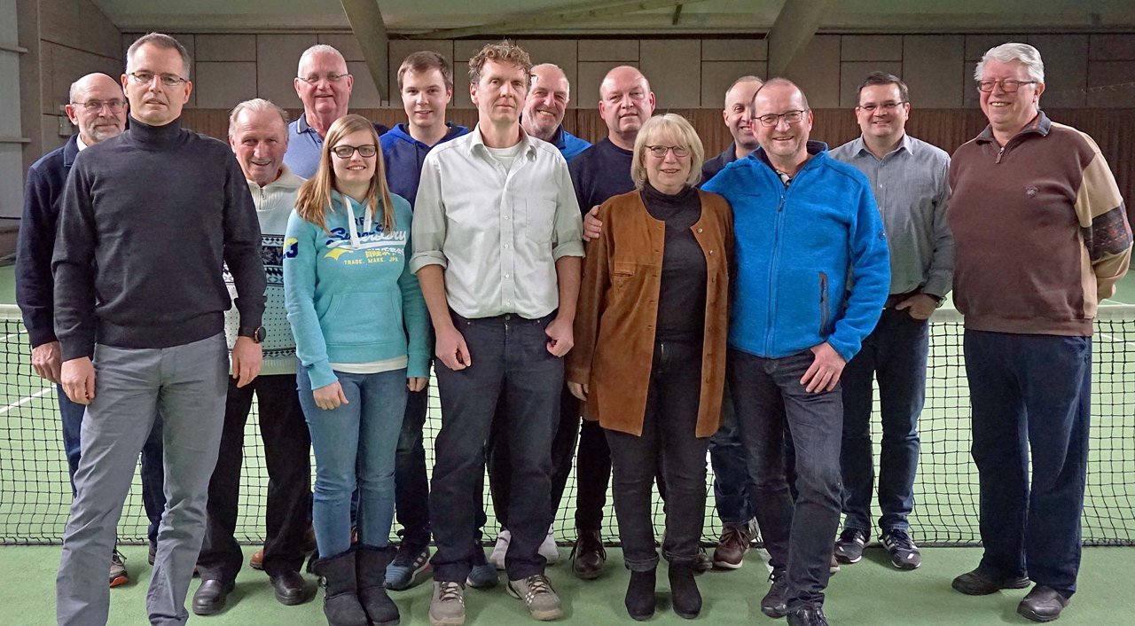 Tennisgemeinschaft: Weltmeister, Sanierungen, mehr Wir-Gefühl!