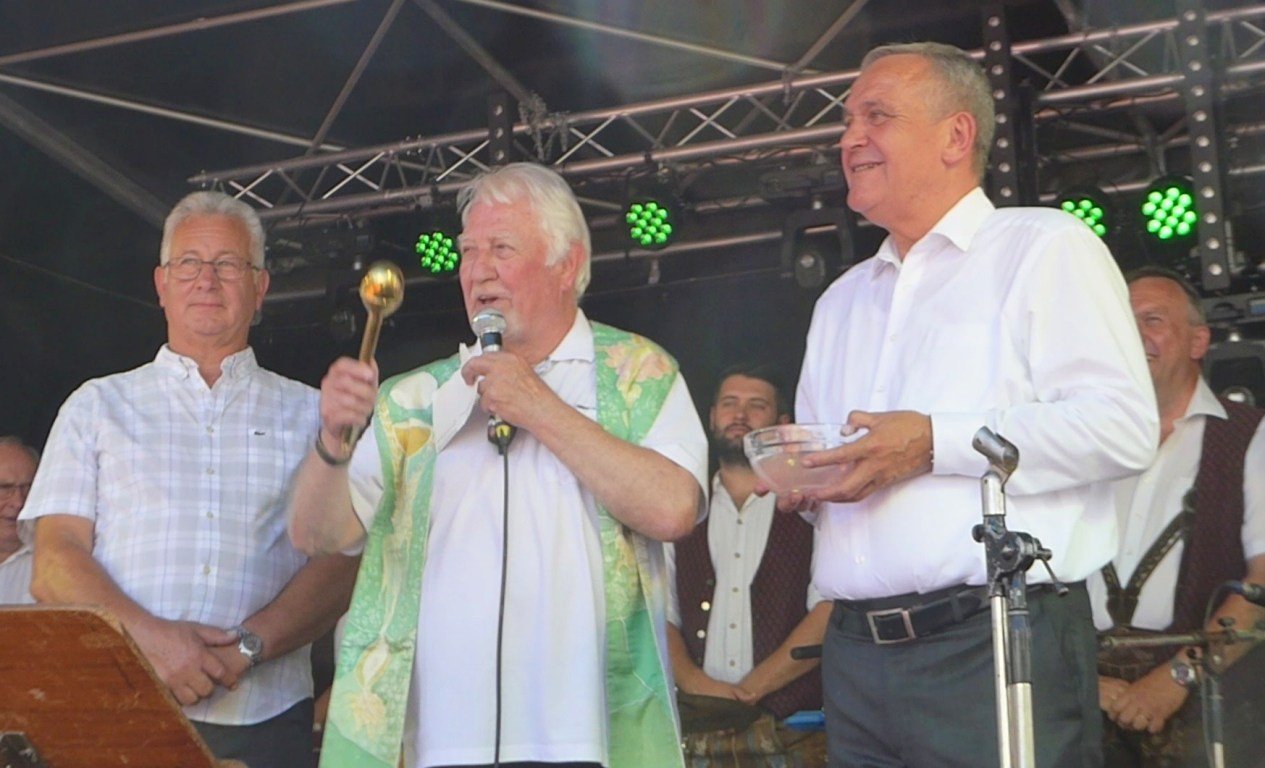 Prost auf das Partnerschaftsjubiläum