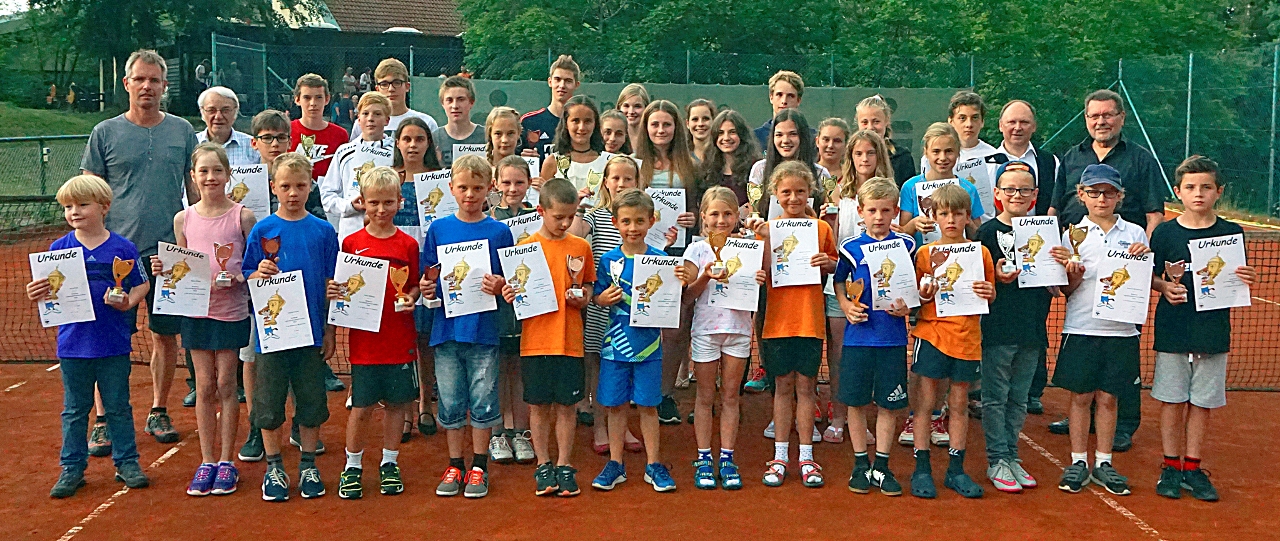 Tennis-Jugend begeistert die Zuschauer
