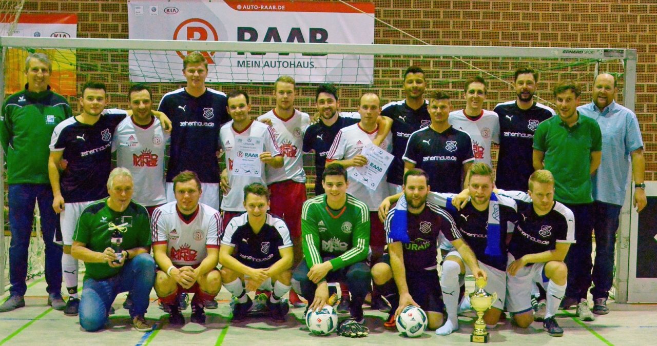 SpVgg Schirmitz setzt sich gegen sieben Teams durch