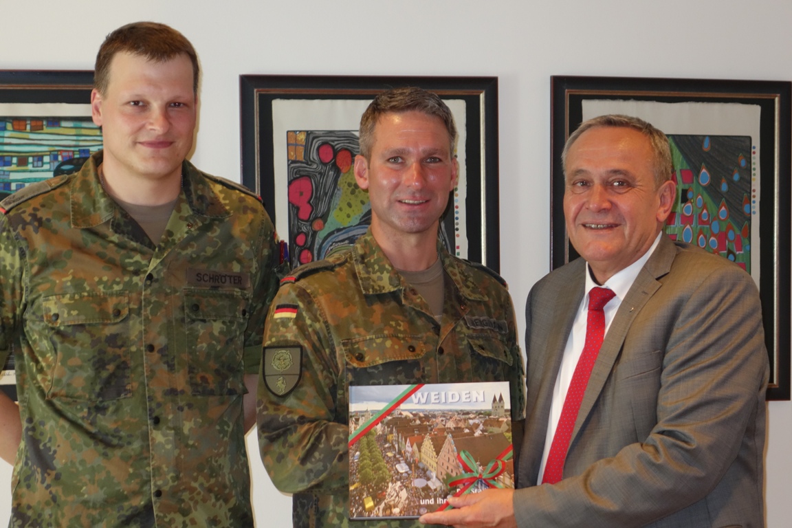 Weidener Kaserne: Abschied von Eric Schröter – Major Frank Bergemann sein Nachfolger